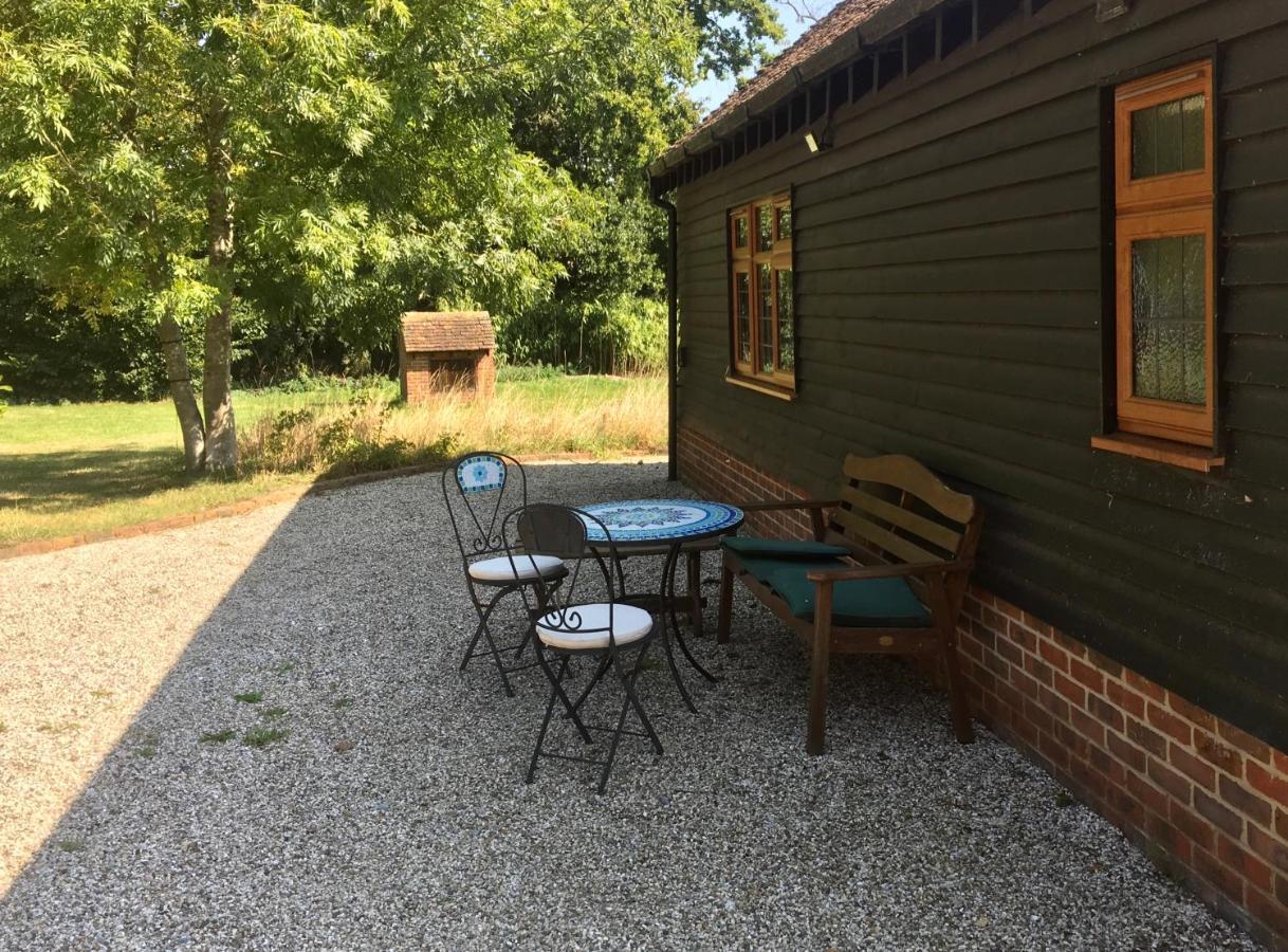 ホテル The Little House West Hanningfield エクステリア 写真